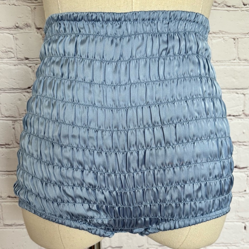 FREE PEOPLE Intimately Silky High Rise Ruched Shorties--NEW--S - Picture 3 of 12